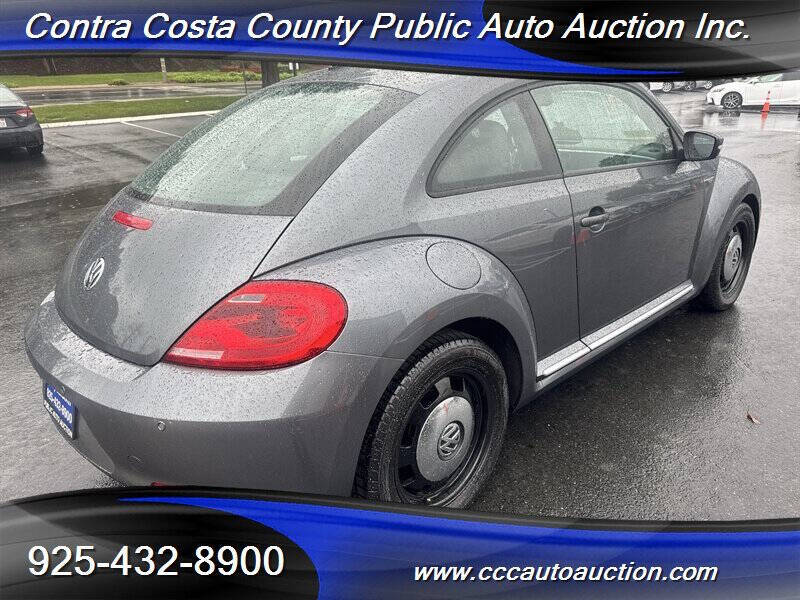 2013 Volkswagen Beetle