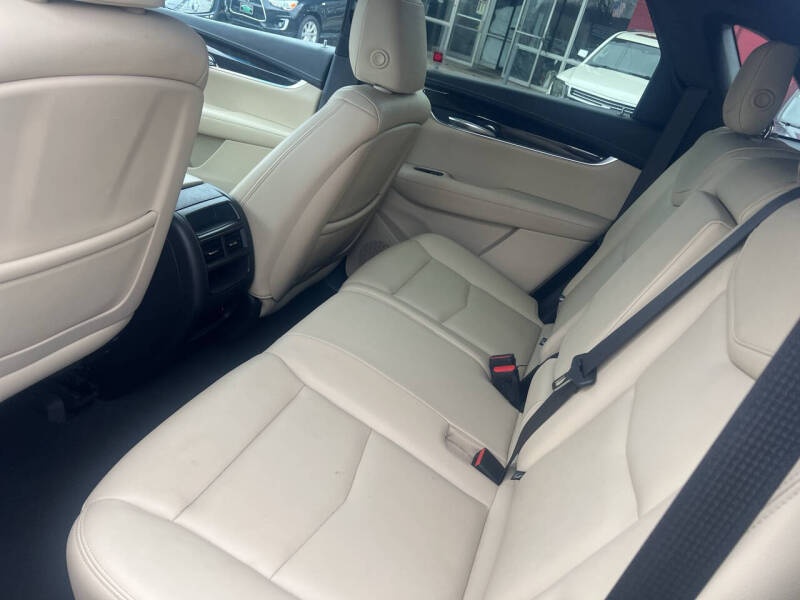 2018 Cadillac XT5