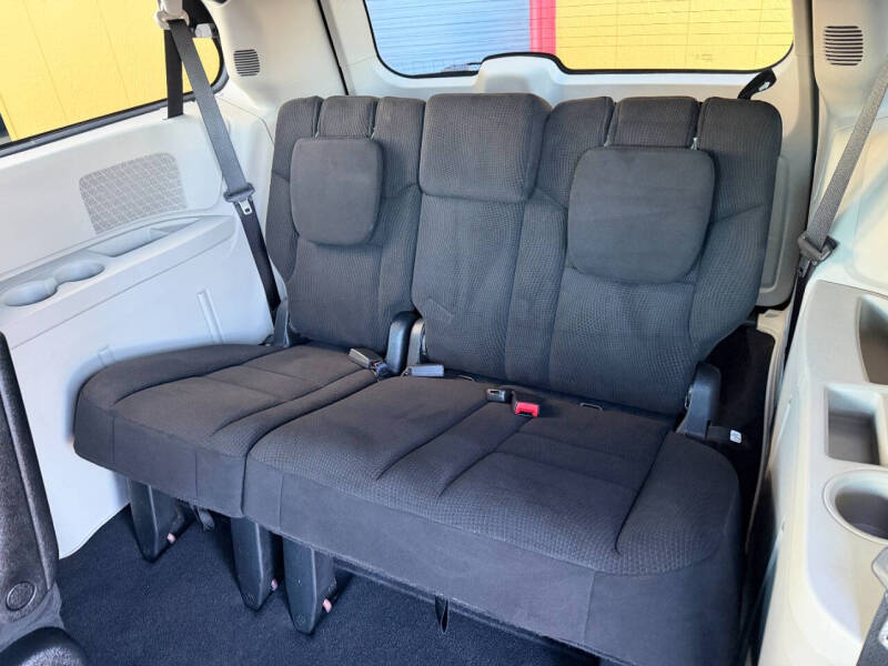 2014 Dodge Grand Caravan SE 30th Anniversary