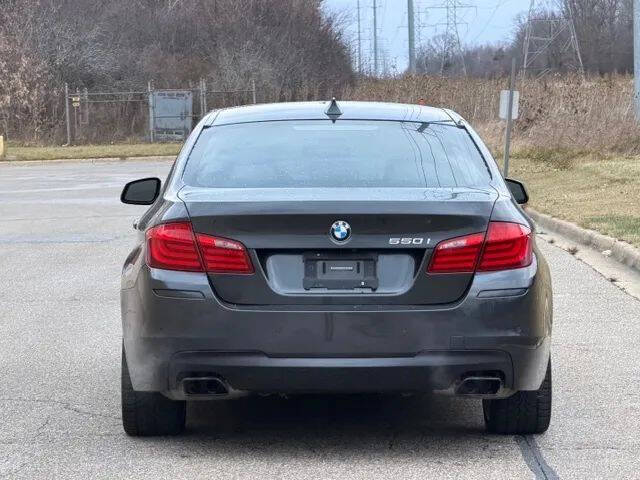2011 BMW 5 Series 550i