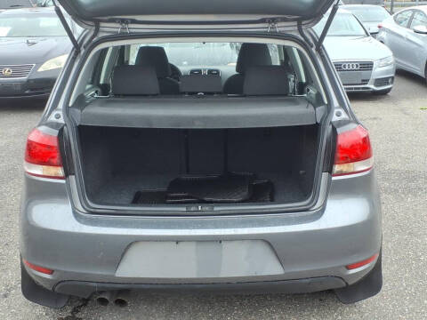 2011 Volkswagen Golf 2.5L PZEV