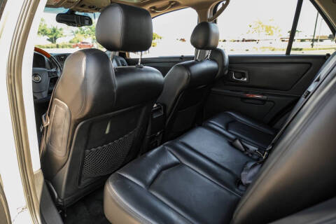 2004 Cadillac SRX