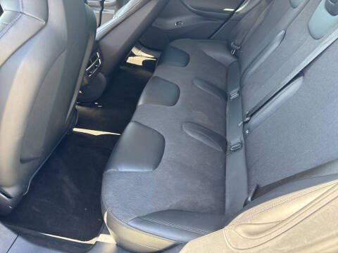 2015 Tesla Model S 70