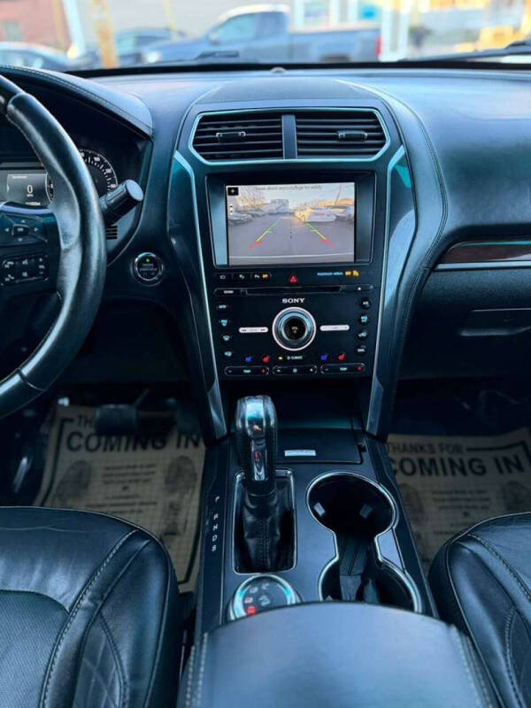 2018 Ford Explorer Platinum