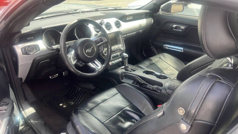 2015 Ford Mustang