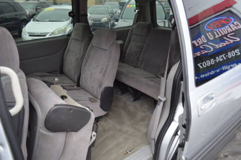 2003 Pontiac Montana