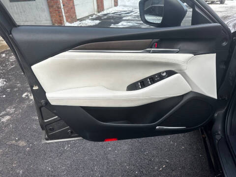 2018 Mazda MAZDA6 Signature