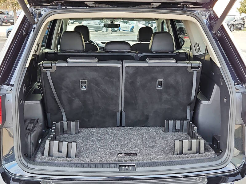 2023 Volkswagen Atlas V6 SE