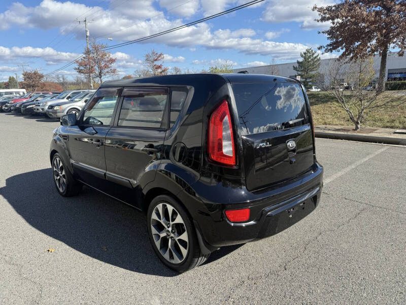 2013 Kia Soul +