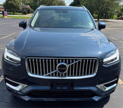 2022 Volvo XC90 T6 Inscription 6-Passenger