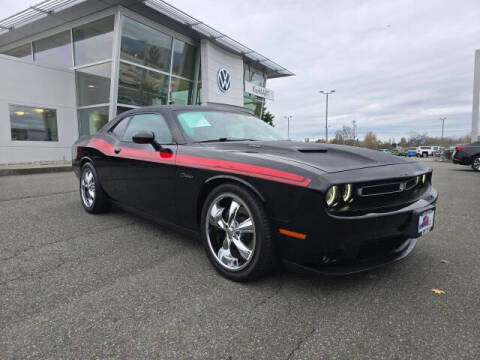 2015 Dodge Challenger R/T Plus