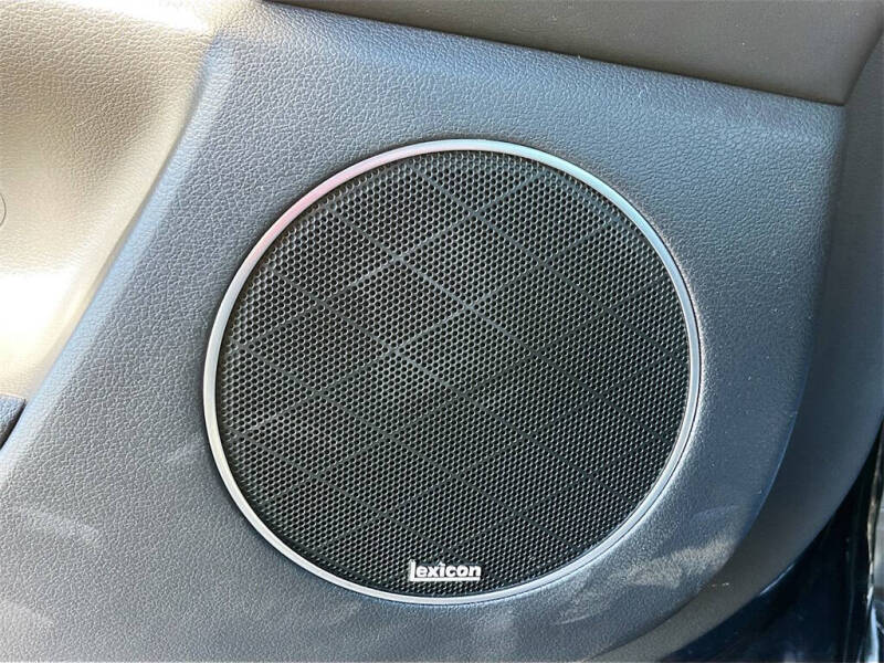 2022 Genesis GV80 2.5T