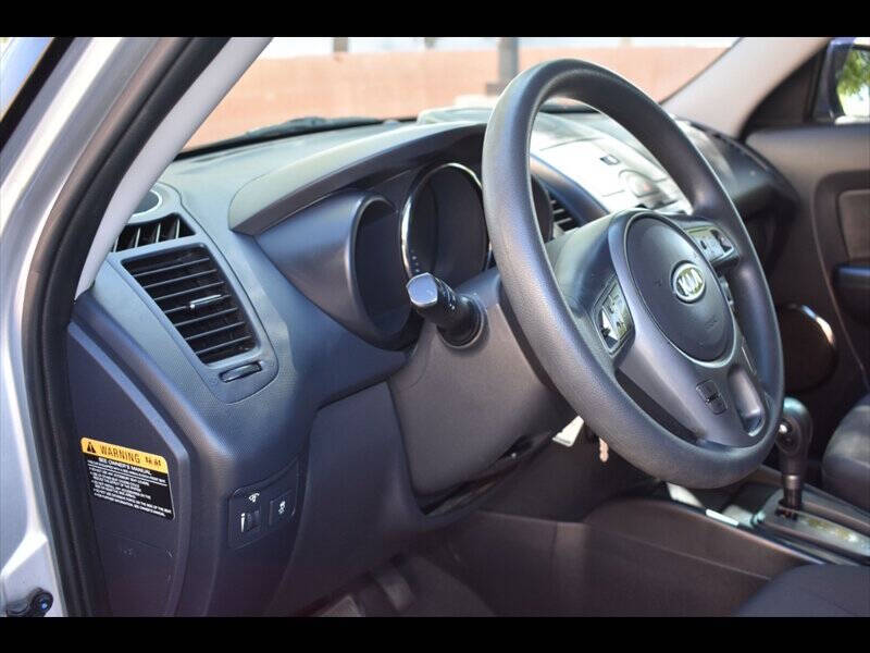 2010 Kia Soul +