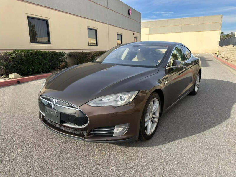 2014 Tesla Model S for sale at LUX AUTOMOTIVE in Riverside CA