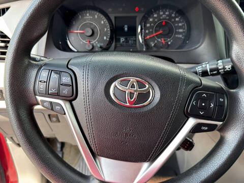 2017 Toyota Sienna