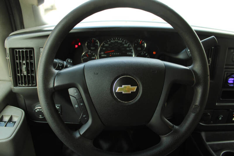 2016 Chevrolet Express 2500