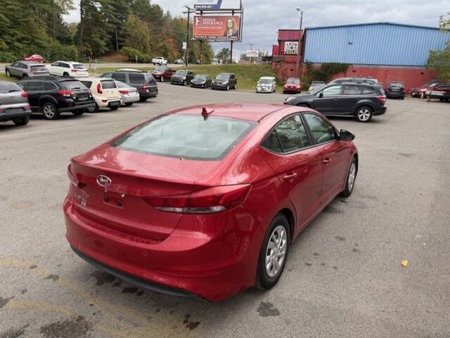 2017 Hyundai Elantra SE