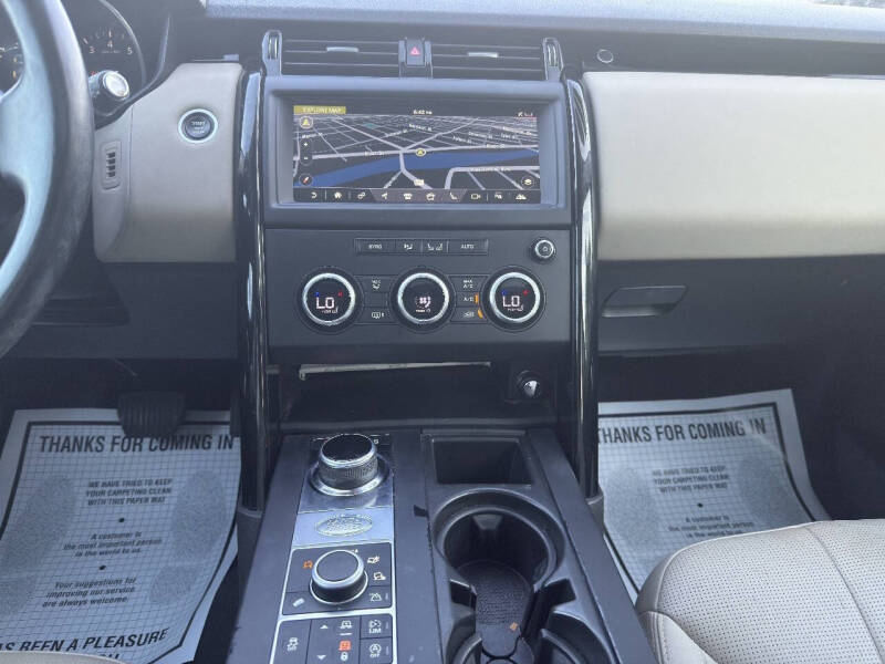 2018 Land Rover Discovery SE