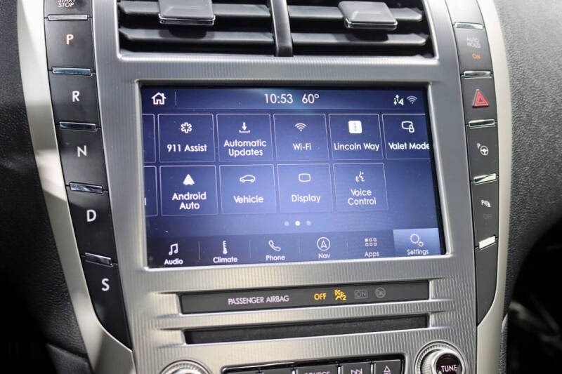 2020 Lincoln MKZ Reserve