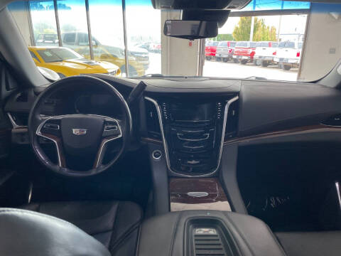 2019 Cadillac Escalade Luxury