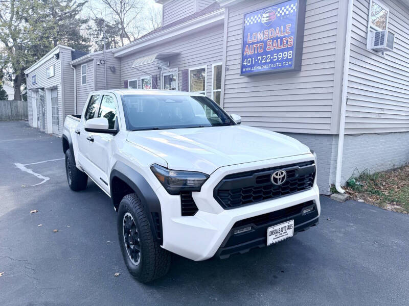 2025 Toyota Tacoma TRD Off Road's photo