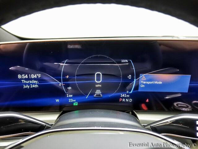 2025 Cadillac LYRIQ Luxury 1