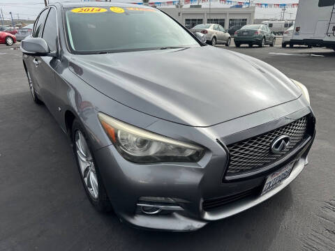 2014 Infiniti Q50 Premium