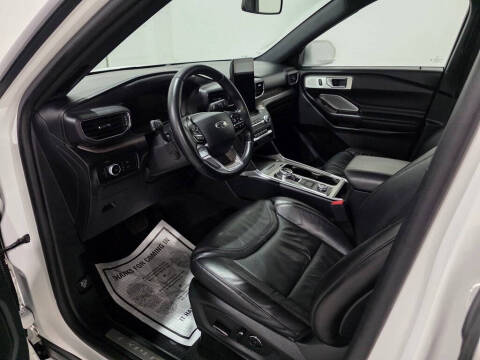 2020 Ford Explorer Platinum