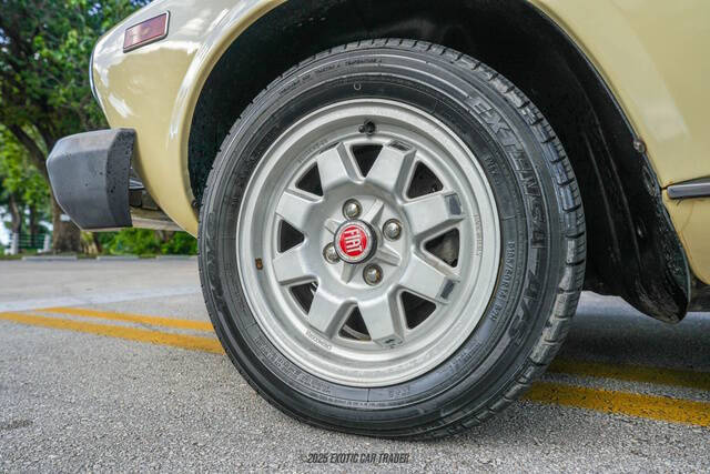 1982 FIAT 2000 Spider