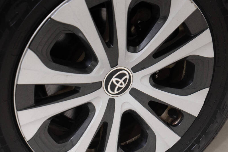 2020 Toyota Corolla Hybrid LE