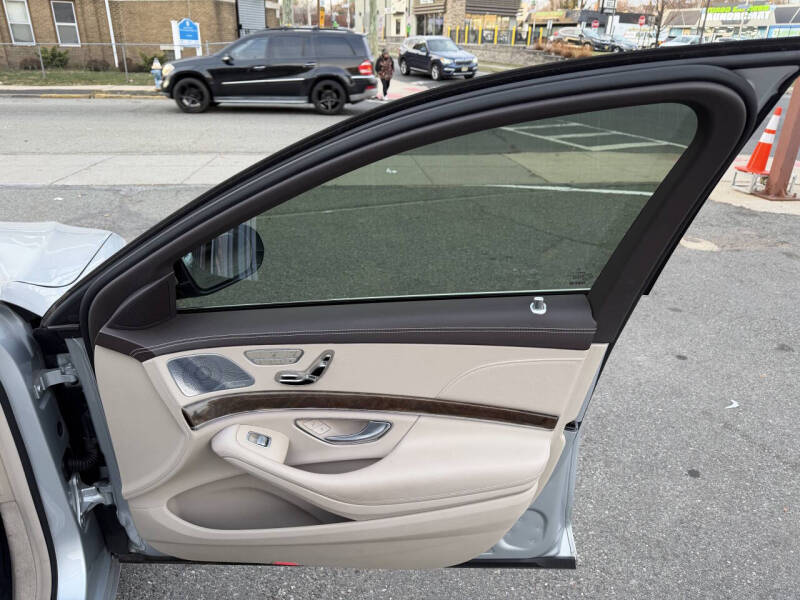 2015 Mercedes-Benz S-Class S 550 4MATIC