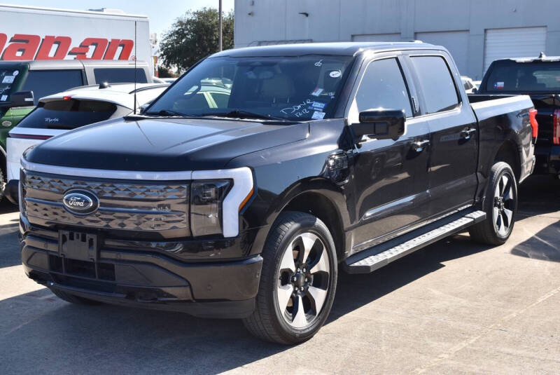 2023 Ford F-150 Lightning Platinum