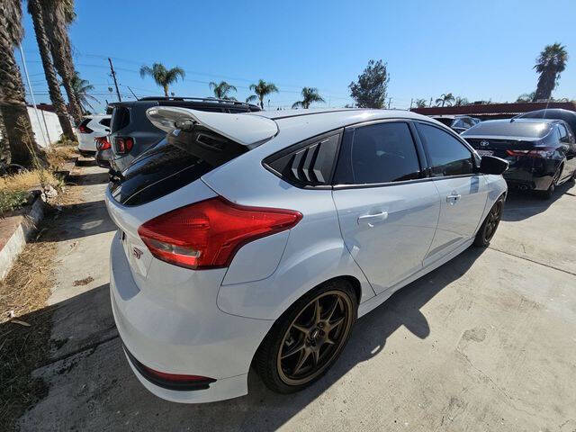 2016 Ford Focus ST