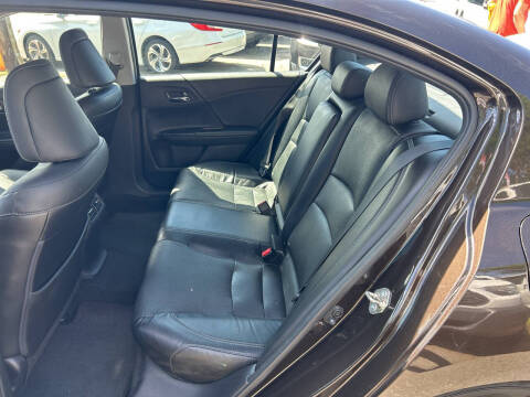 2016 Honda Accord EX-L w/Navi w/Honda Sensing