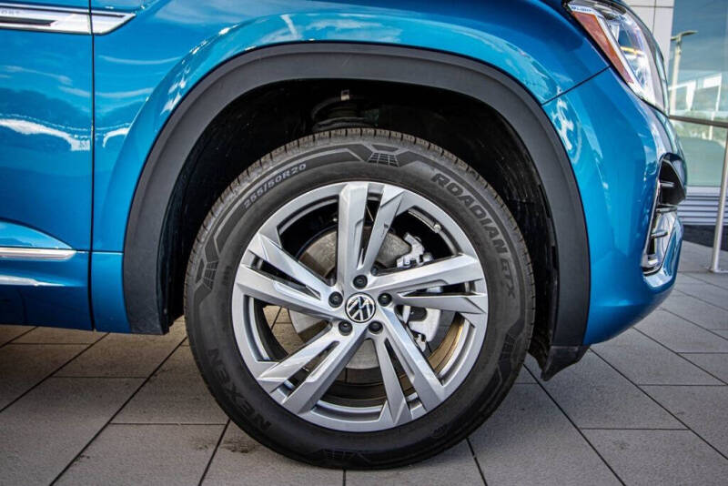 2024 Volkswagen Atlas Cross Sport SEL R-Line 4Motion