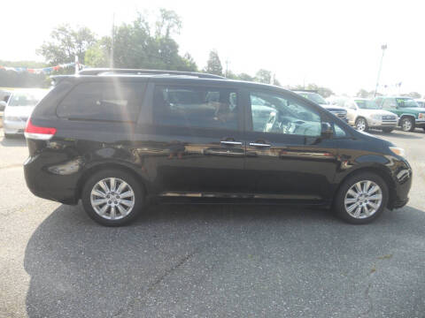 2012 Toyota Sienna XLE 7-Passenger