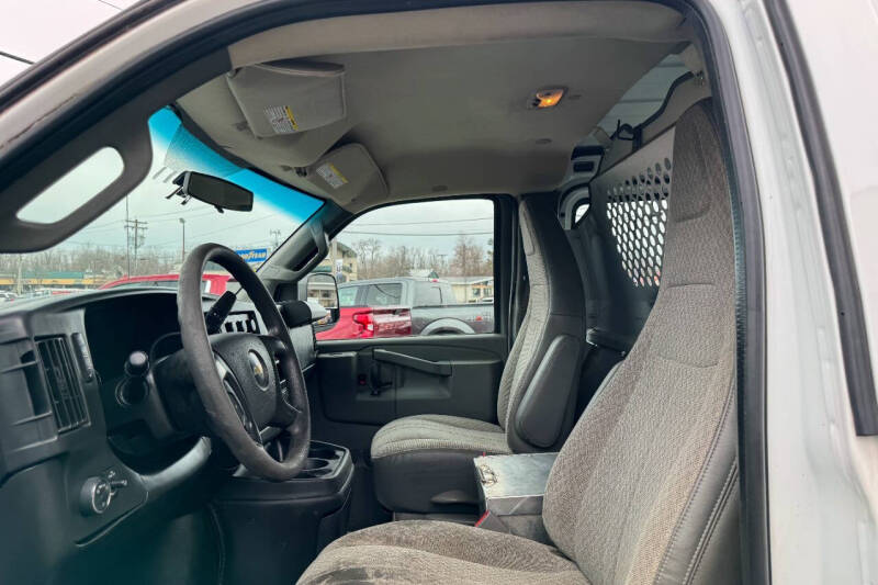 2016 Chevrolet Express 2500