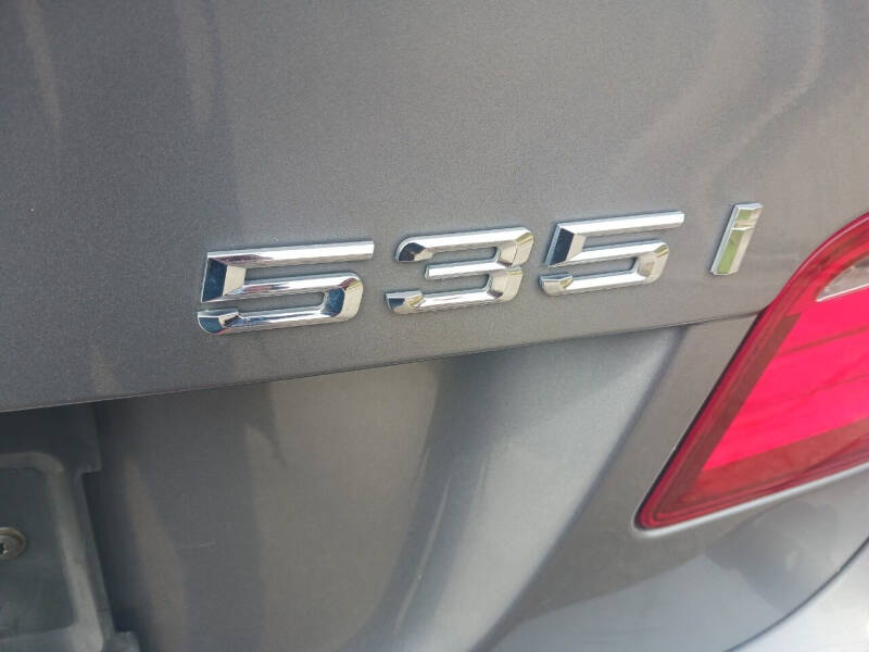 2011 BMW 5 Series 535i