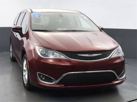 2017 Chrysler Pacifica for sale at Tim Short Auto Mall in Corbin KY