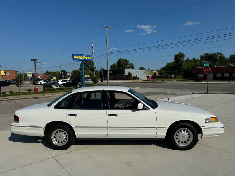 1997 Ford Crown Victoria for sale at MLD Motorwerks Pre-Owned Auto Sales - MLD Motorwerks, LLC in Eastpointe MI