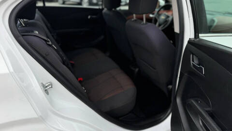 2013 Chevrolet Sonic LT Auto