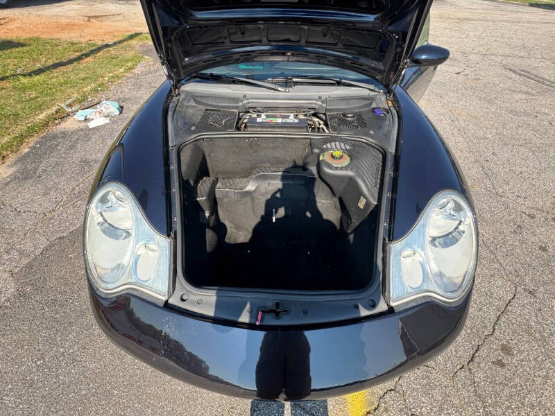 2003 Porsche 911 Carrera 4