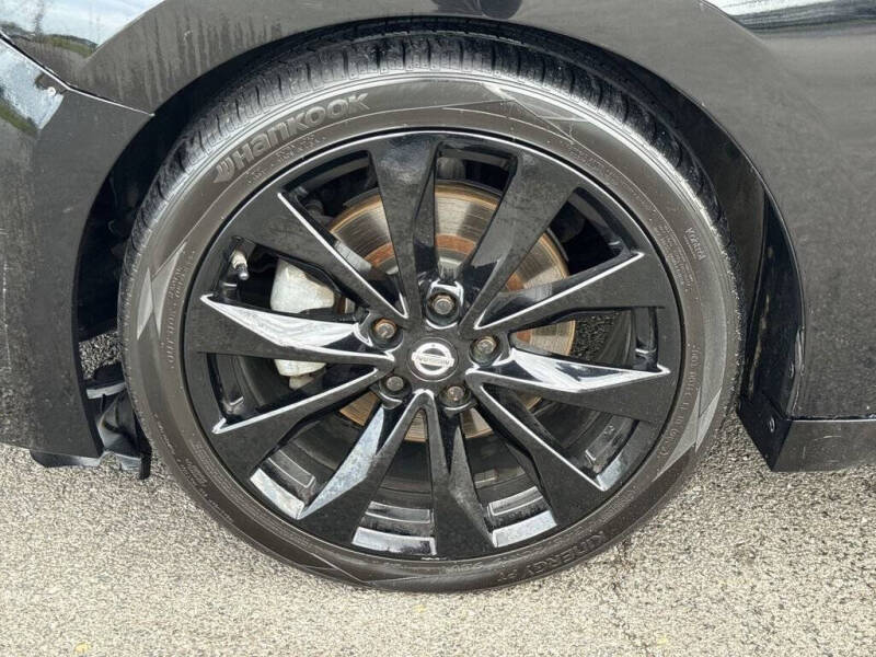 2017 Nissan Maxima