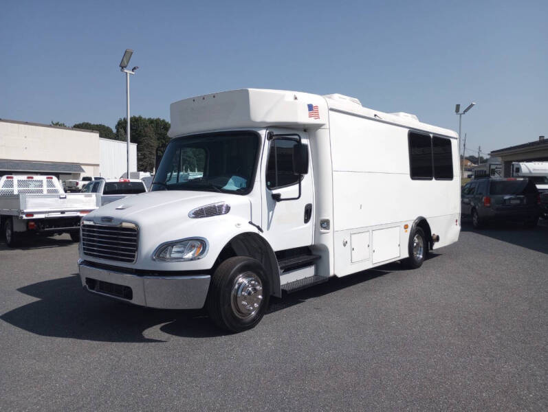 2014 Freightliner M2 106