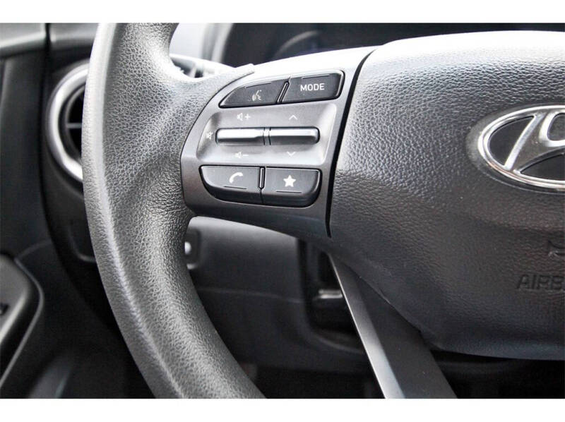 2023 Hyundai Kona SE