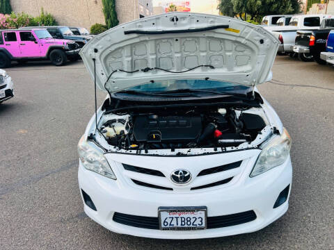 2013 Toyota Corolla LE