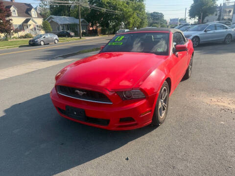 2013 Ford Mustang V6 Premium
