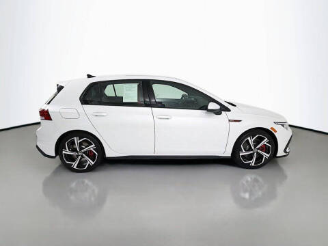 2024 Volkswagen Golf GTI SE