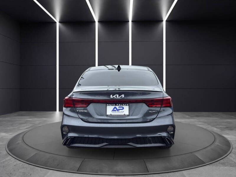 2024 Kia Forte GT-Line