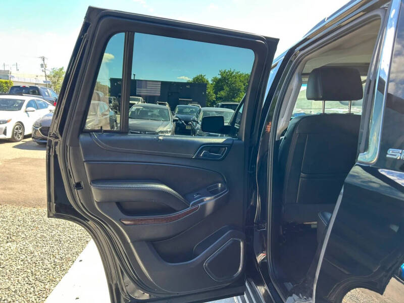 2017 GMC Yukon SLT